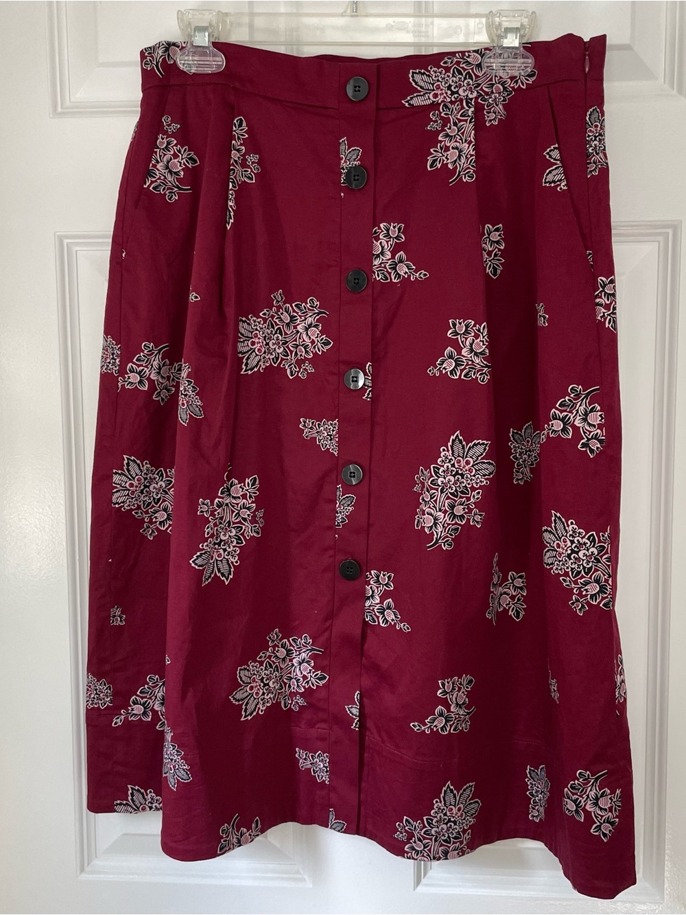 Ann Taylor floral midi skirt size 6